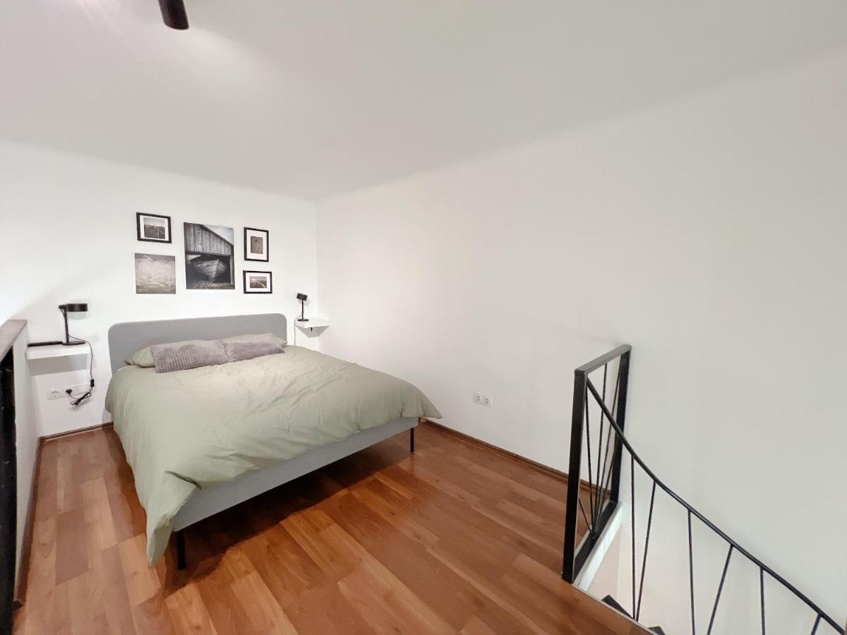 Apartment Happy Hours-family Affair-budapest Iconic Postcode Budapest